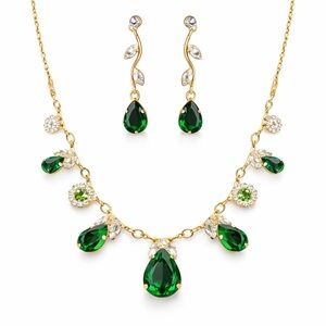 Green Zircon & Crystal Necklace Earring Set